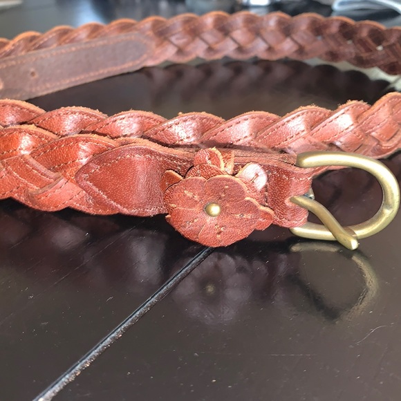 Real Leather Belt - Picture 1 of 2